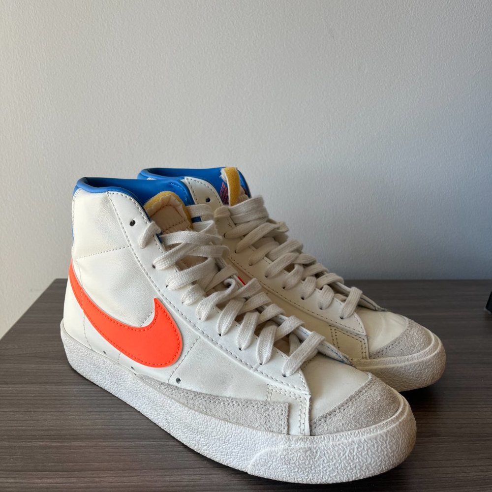 Women's BLAZER MID '77 'SAIL TOTAL ORANGE'
